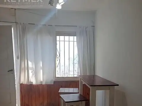 Depto Tipo Casa en Venta de 4 dormitorios