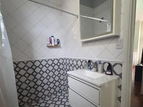 Departamento en Venta en Coghlan, USD 125.000