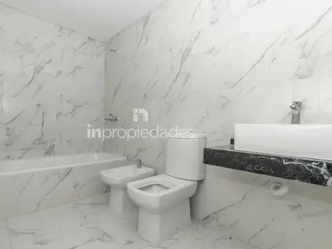 Departamento 3 ambientes con 2 baños