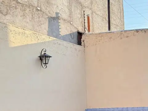 HERMOSA CASA A LA VENTA EN GODOY CRUZ