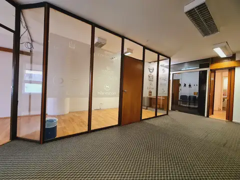 OFICINA SOBRE AV CALLAO 420, 50MTS (BARRIO: SAN NICOLAS)