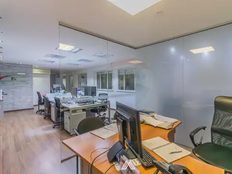 Oficina en Venta 73 años
