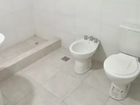 Depto Tipo Casa en Venta en Valentín Alsina, USD 40.000