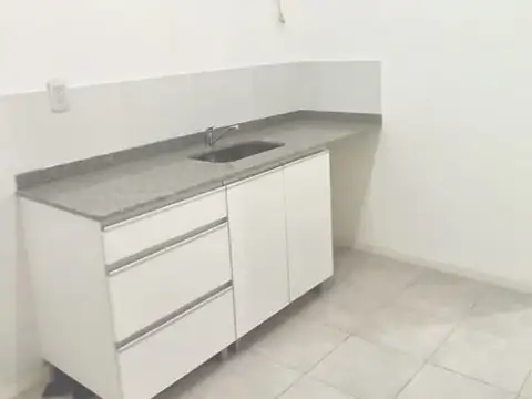 Depto Tipo Casa en Venta de 1 dormitorio