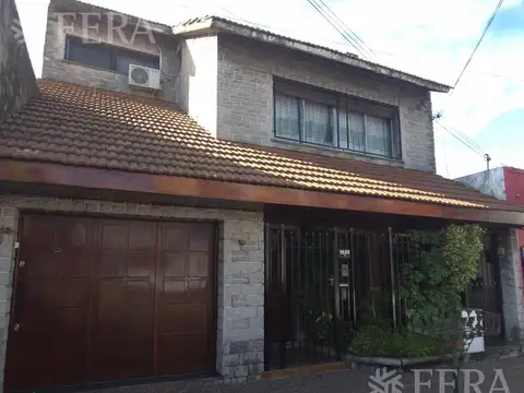 AV. MANUEL BELGRANO  al 3500