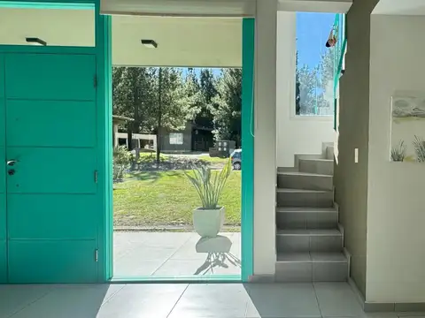 Casa en Alquiler Temporal en Barrio Cerrado Costa Esmeralda, USD 6.000