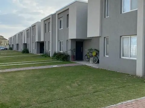 Casa  en Venta ubicado en Garin, Escobar, G.B.A. Zona Norte