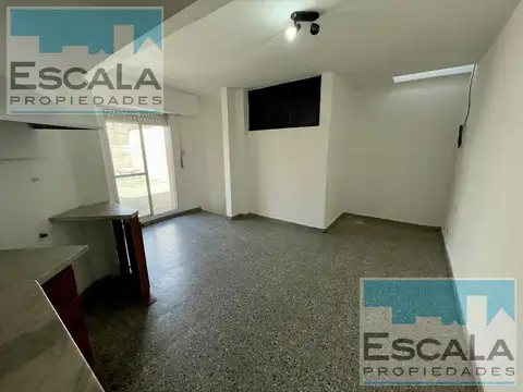 Casa 2 ambientes con 1 baño