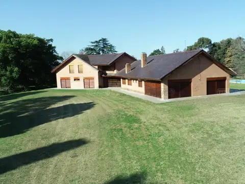 Casa en Venta en Pilar Del Este, USD 1.300.000