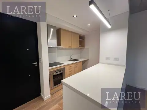 Oficina en Alquiler en Countries y Barrios Cerrados en Pilar, USD 600