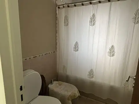 Casa 7 ambientes con 3 baños