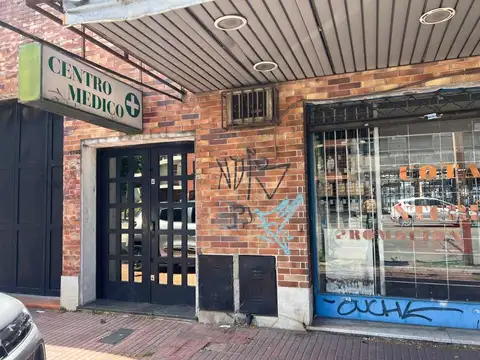 Avenida Adolfo Alsina 1300