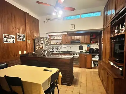 Casa - Venta - Argentina, Capital Federal - Evaristo Carriego 1000