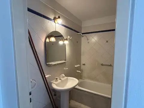Tte. Ibañez 1300