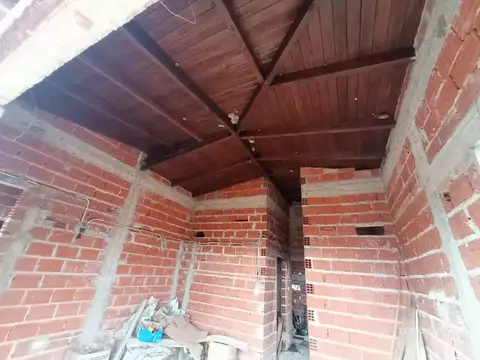 CASA 4 DORM VENTA/PERMUTA VAQUEROS C/CONSTRUCCION