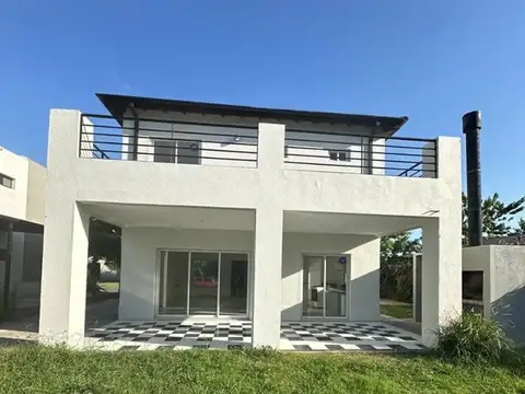 Casa en Alquiler en El Aljibe, $ 1.200