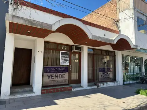 Casa - Venta - Argentina, Lobos - Presidente Peron 400