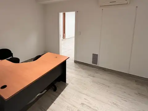 Sarmiento e/ 25 de Mayo y Reconquista