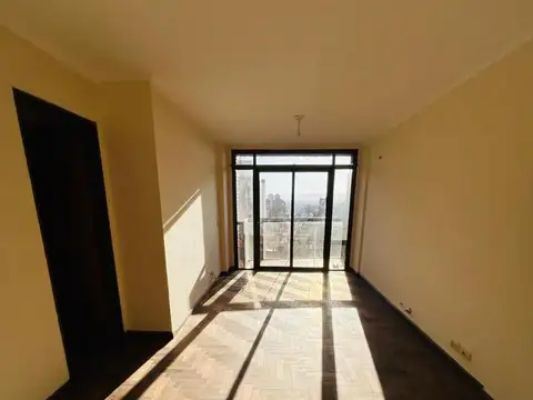 Larrañaga 200, Piso 12
