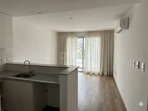 Departamento en Alquiler en Plaza Azcuenaga, $ 540.000