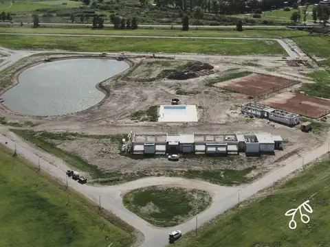 Av. Arturo Illia al 1500