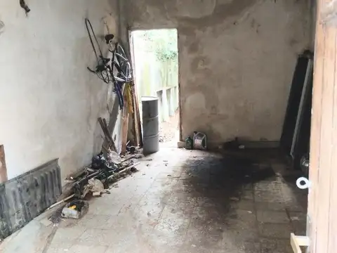 Casa 4 ambientes con 1 baño