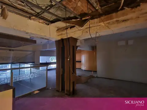 Local en Alquiler 50 años