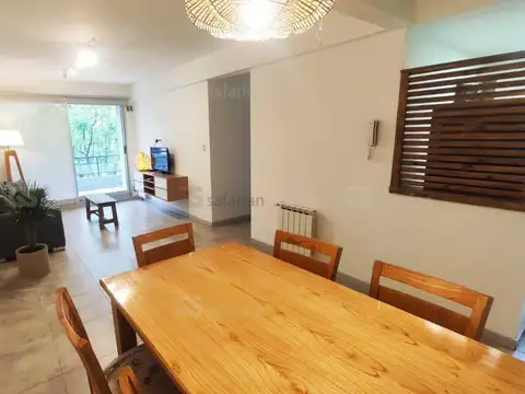 Av Ricardo Balbin 4300