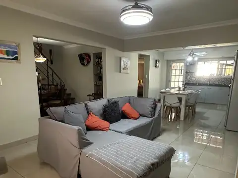 Casa en Venta en Lomas De Zamora, USD 190.000