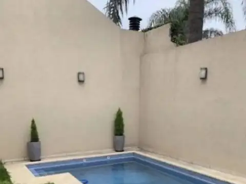 Casa - Venta - Argentina, Morón - VIrrey Liniers 800