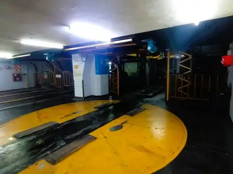 Cochera en venta en Tribunales