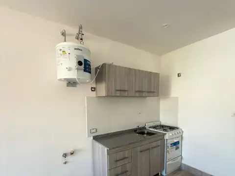 Depto Tipo Casa 2 ambientes con 1 baño