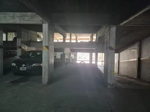 COCHERA MACROCENTRICA EXCELENTE UBICACION