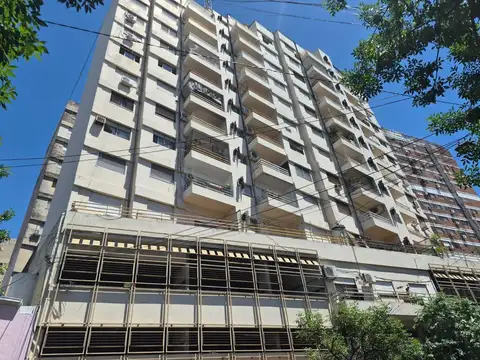 COCHERA MACROCENTRICA EXCELENTE UBICACION