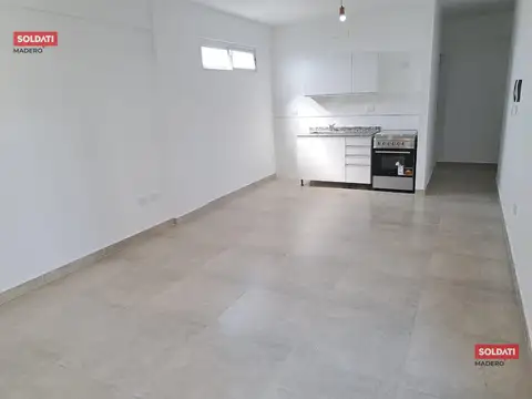 Departamento en Alquiler en Villa Luro, $ 650.000