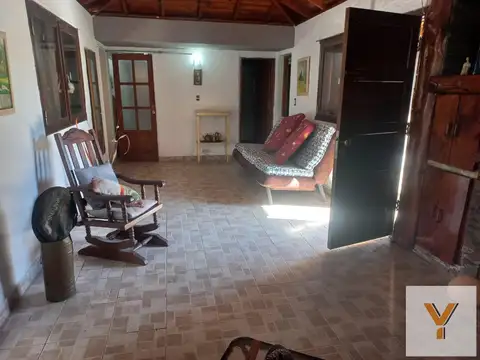 Oficina en Venta con 3 cocheras