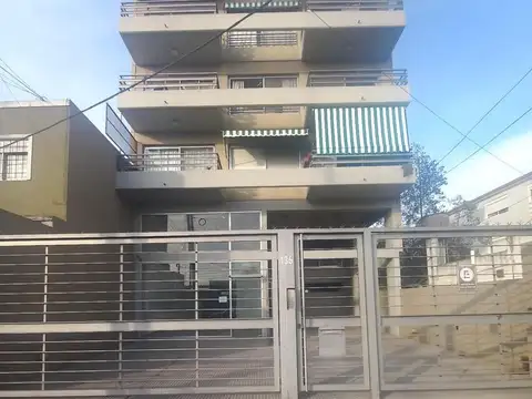 Oportunidad! Venta Local 170 m - Financiación - Pilar Centro