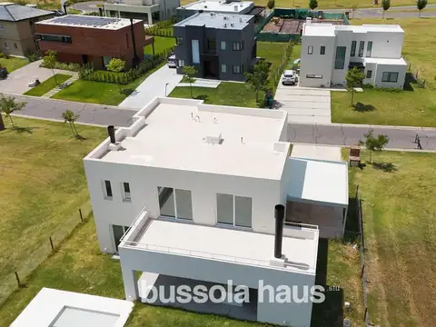 Casa en Venta en Puertos - Riberas, USD 480.000