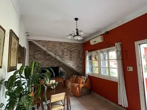 Depto Tipo Casa en Venta en Villa Lynch, USD 80.000