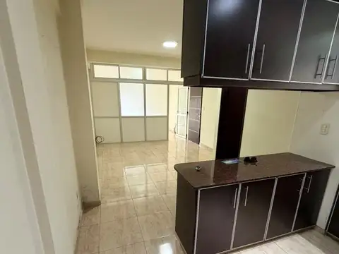 Dr J M Casullo 400, Piso 1