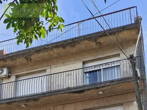 VENTA - Departamento 2 ambientes en Beccar con terraza y renta vigente