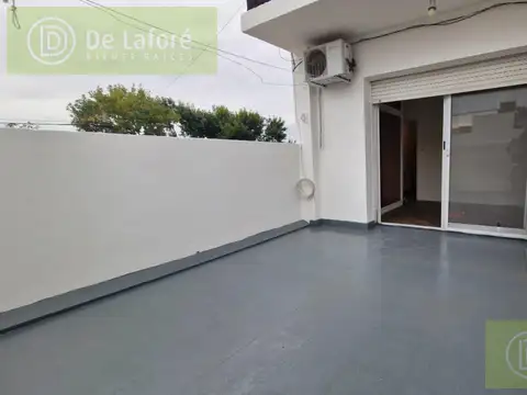 VENTA - Departamento 2 ambientes en Beccar con terraza y renta vigente
