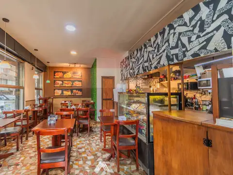 VENTA NEGOCIO Y EQUIPAMIENTO GASTRONÓMICO CENTRO