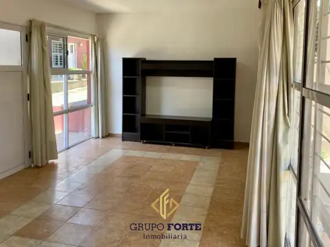 Depto Tipo Casa en Venta de 2 dormitorios