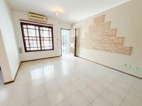 Superi 3500, Piso Plata Baja