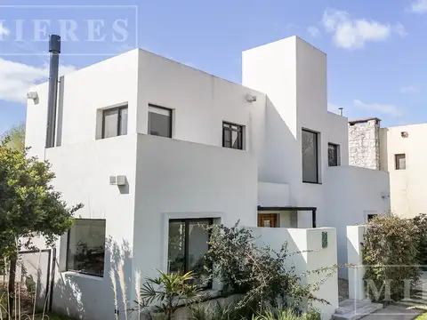 Casa en Alquiler Temporal en Santa María de los Olivos, USD 18.000