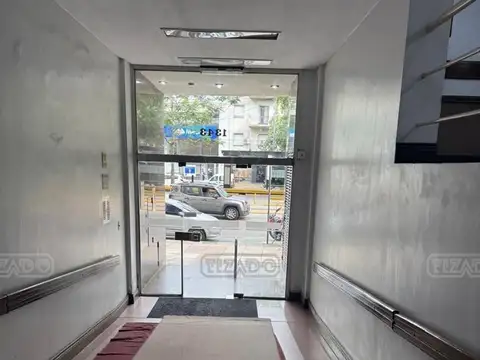 Oficina en Venta en Vicente Lopez Vias / Maipu, USD 85.000