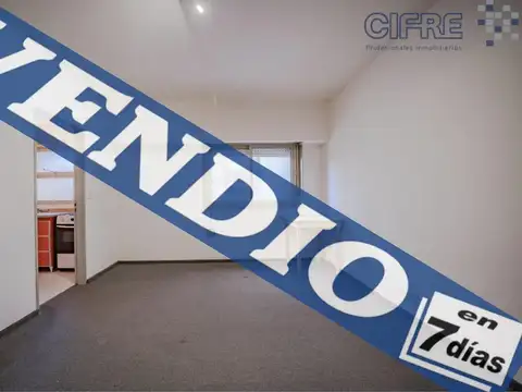 Mono ambiente con placard y cocina separada en Villa Pueyrredon.