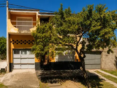 VENTA CASA 4 DORMITORIOS + GALPON SOBRE CAÑADA