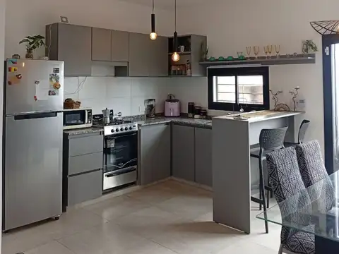 VENTA DUPLEX 2 DORM. BARRIO NORTE 1